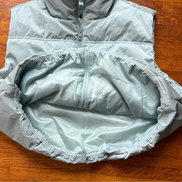 NWOT Wild Fable Baby Blue Puffer Vest XXL - Picture 4 of 4